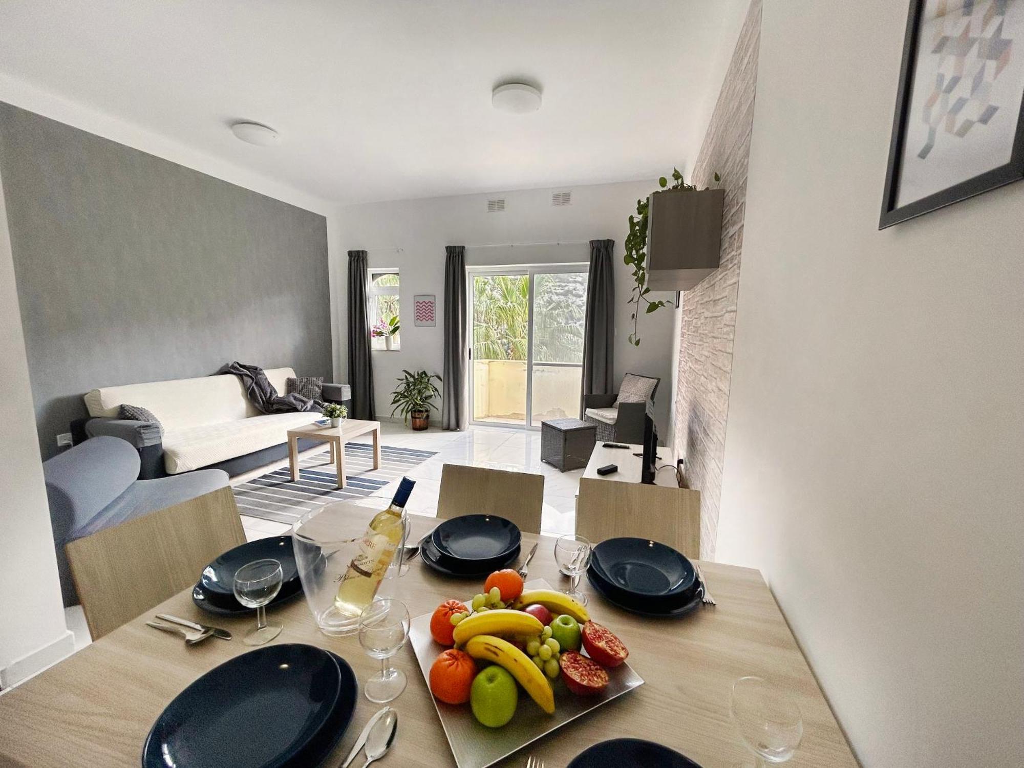 Arzella Apartments Xlendi Stylish Stay Near Beach Local Eats Exteriér fotografie