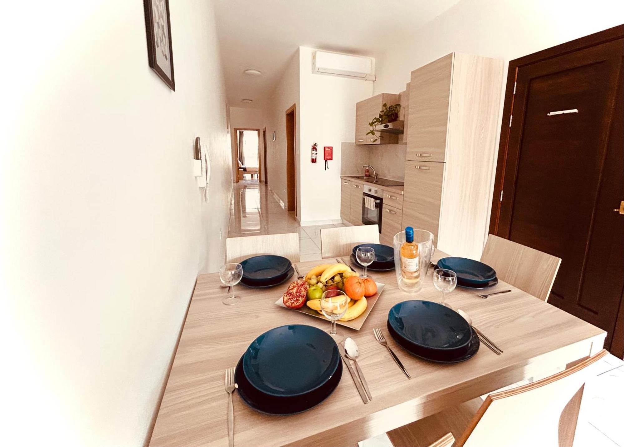 Arzella Apartments Xlendi Stylish Stay Near Beach Local Eats Exteriér fotografie