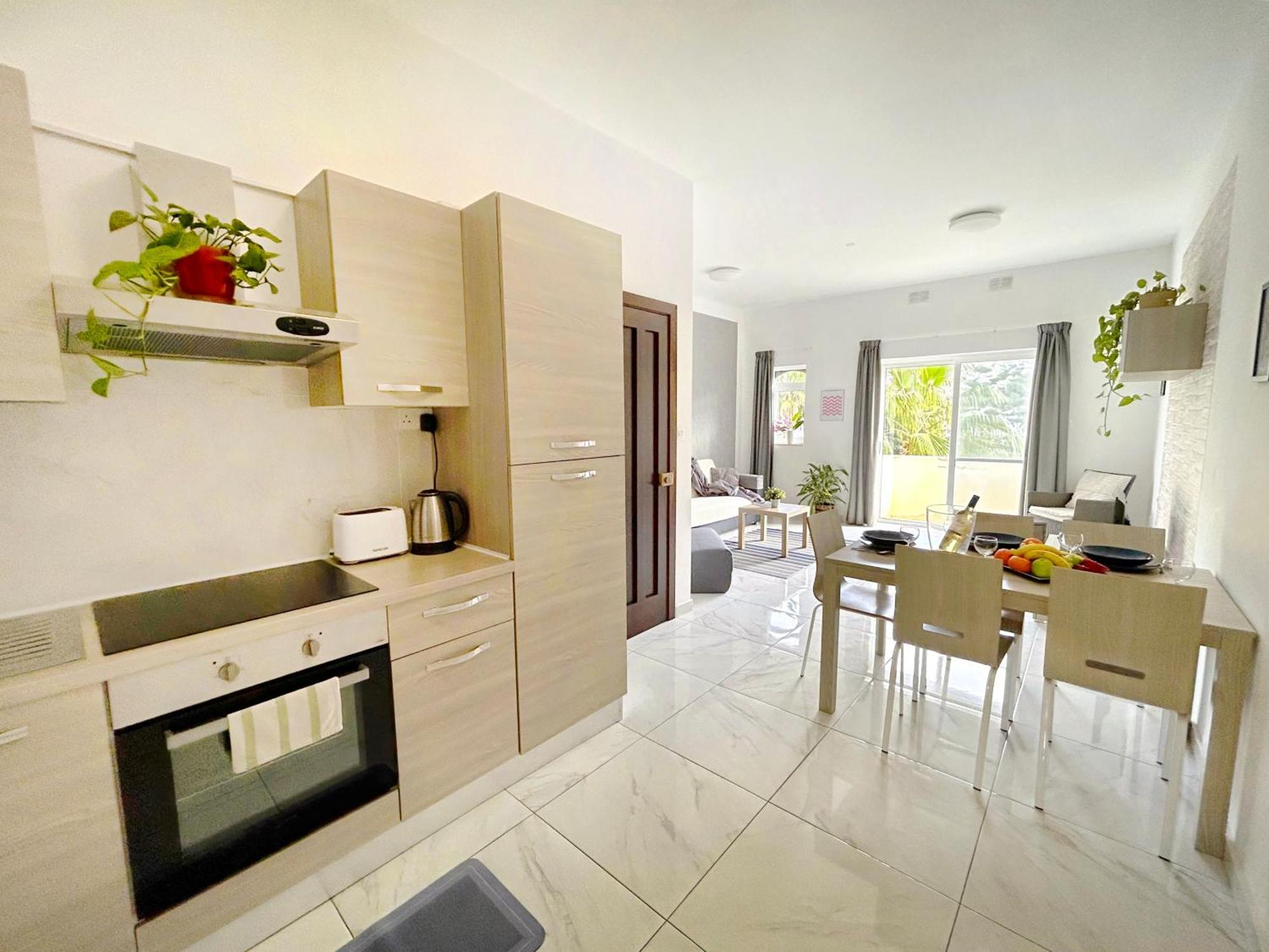 Arzella Apartments Xlendi Stylish Stay Near Beach Local Eats Exteriér fotografie