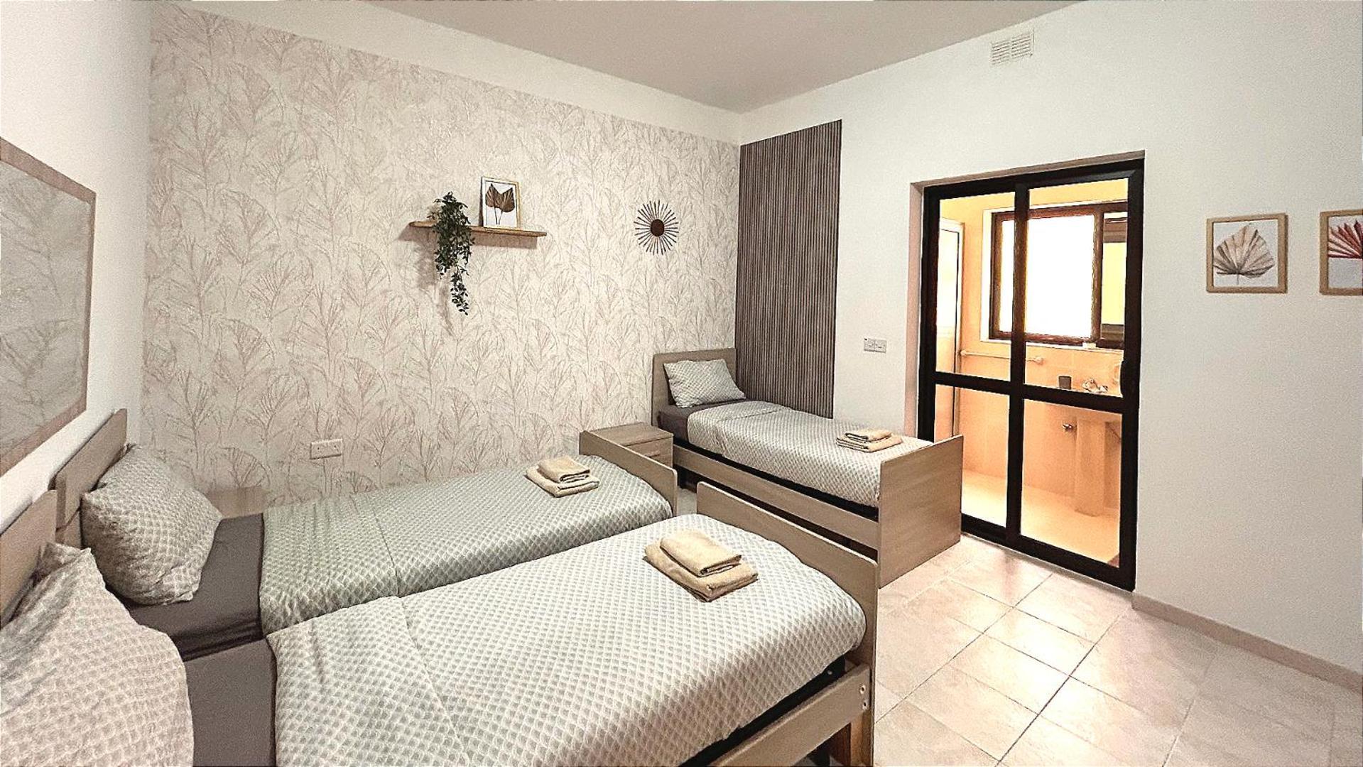 Arzella Apartments Xlendi Stylish Stay Near Beach Local Eats Exteriér fotografie